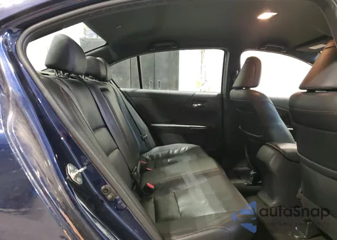 2017 Honda Accord Sport Special Edition z USA, uszkodzony, nr VIN 1HGCR2F19HA202955